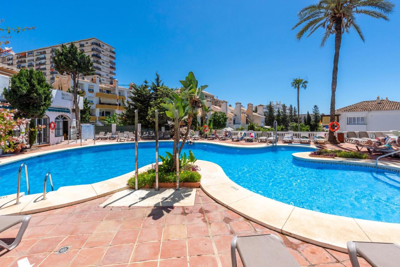 Apartment Pueblo Quinta Benalmádena Exteriör bild